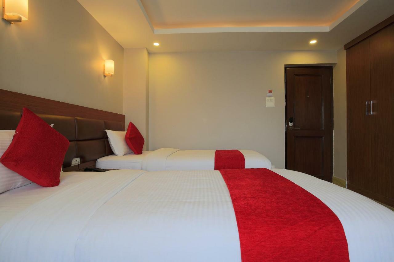 Oyo 453 Hotel Gurkha Heritage Kathmandu Exterior photo